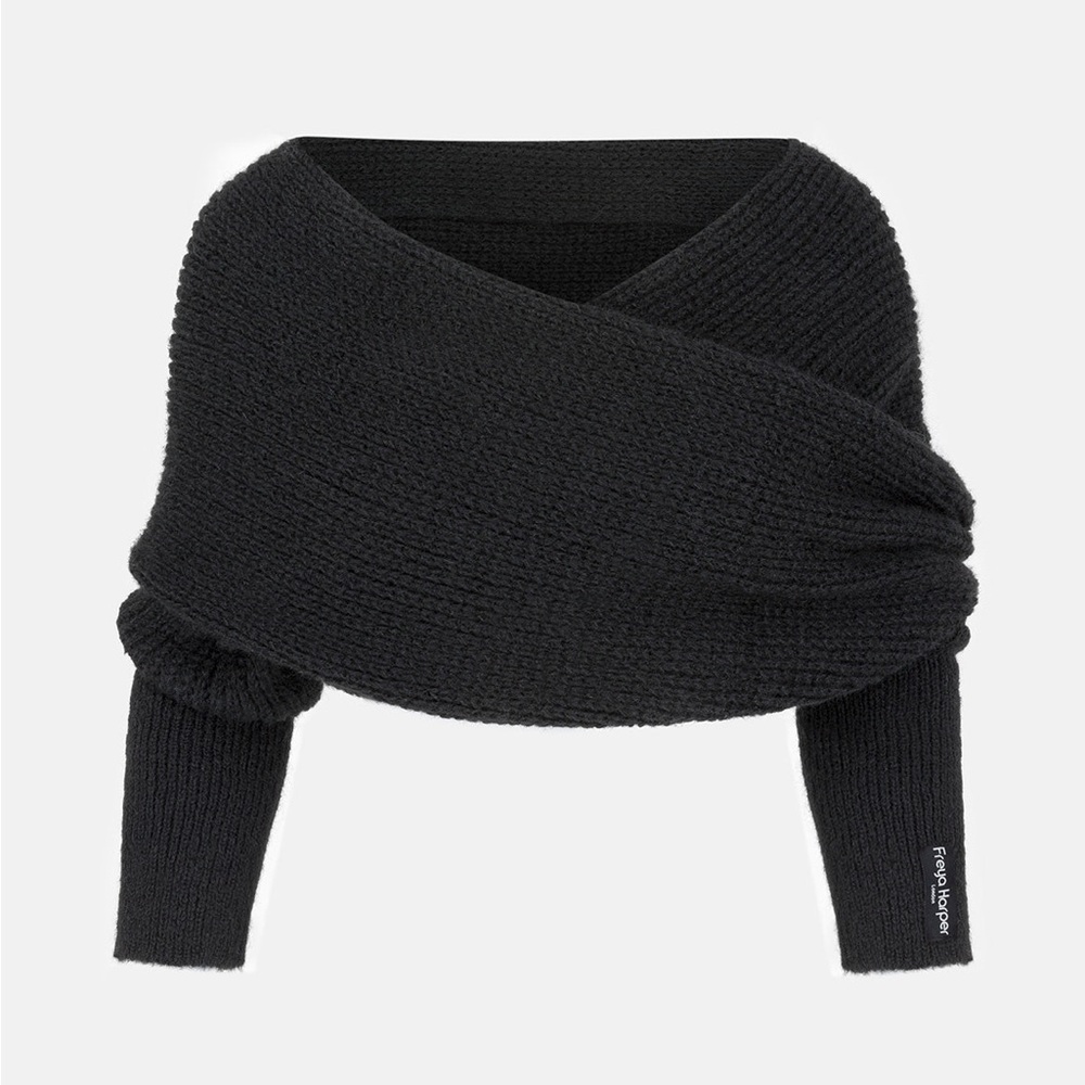NWT FREYA HARPER Lush Black Sweater Scarf Shrug Indulgently Soft w/a Mohair look
